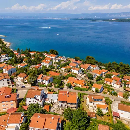 Ana ヴァンタシチ