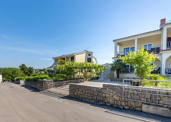 Ana Appartement Vantacici